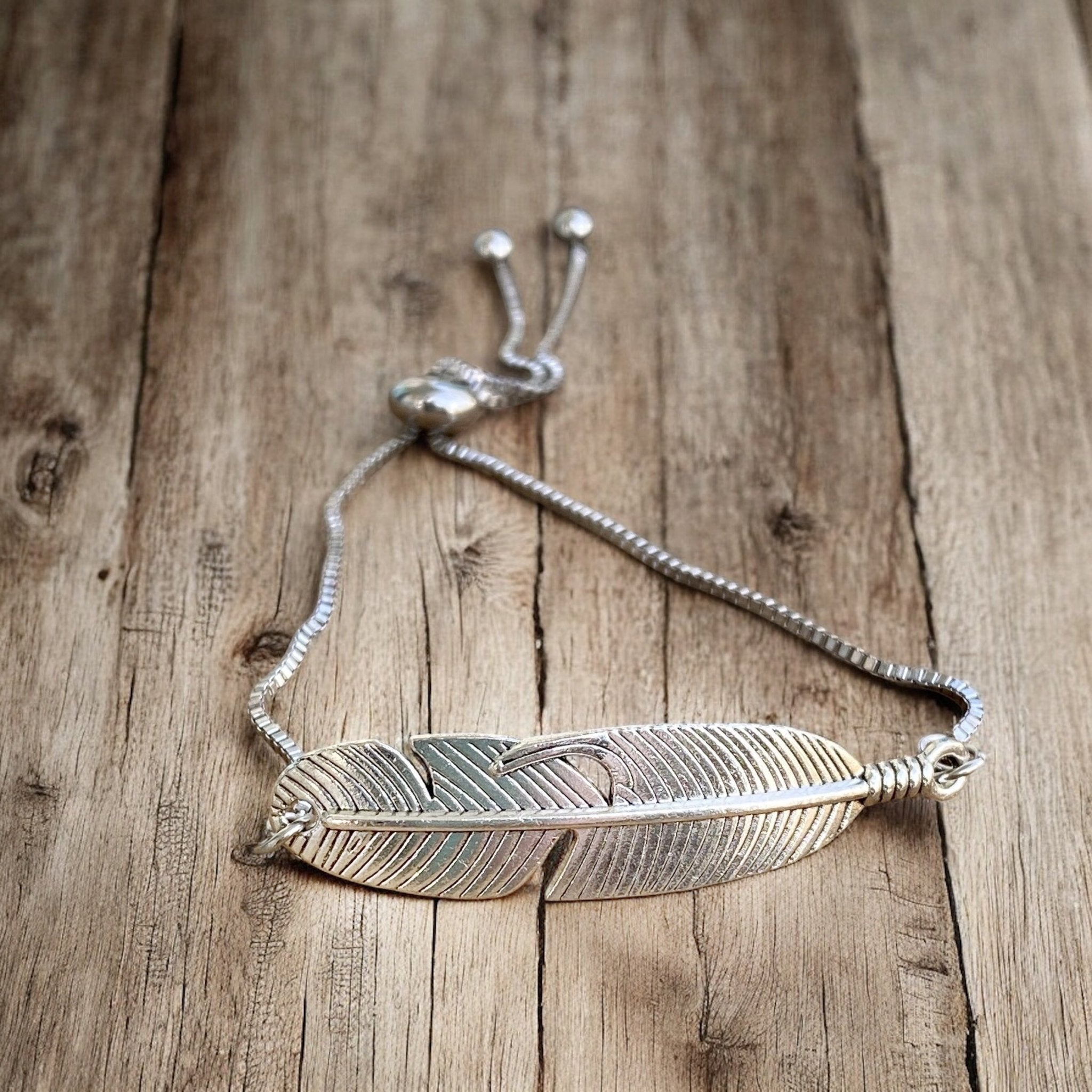 Adjustable Bracelet - Silver Feather - Modern Hustle Marketplace
