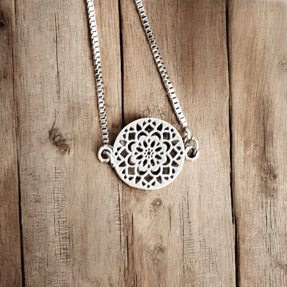 Adjustable Bracelet - Silver Medallion - Modern Hustle Marketplace