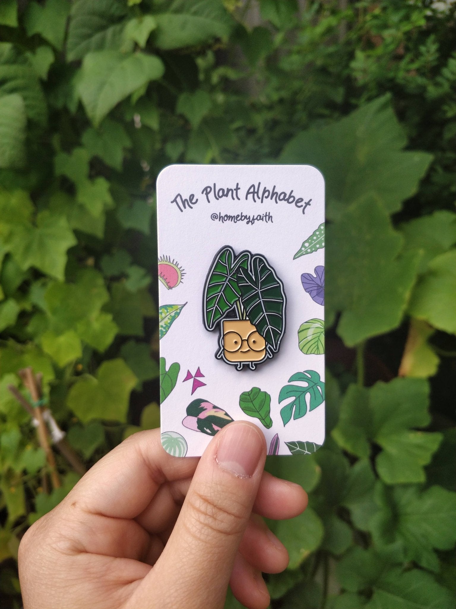 Alocasia Plant Enamel Pin - Modern Hustle Marketplace