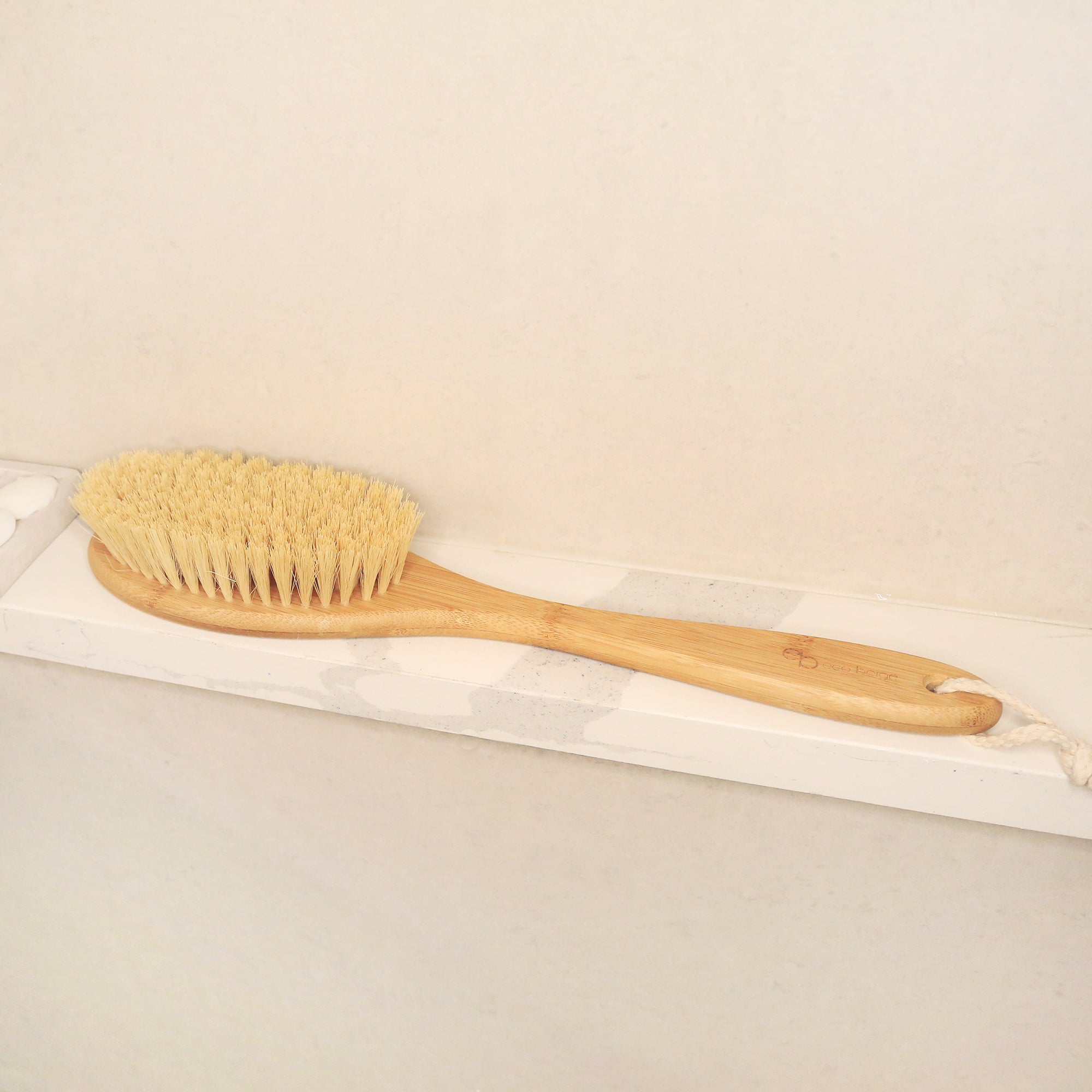 Natural Back Scrubbing Body Brush - Modern Hustle Marketplace