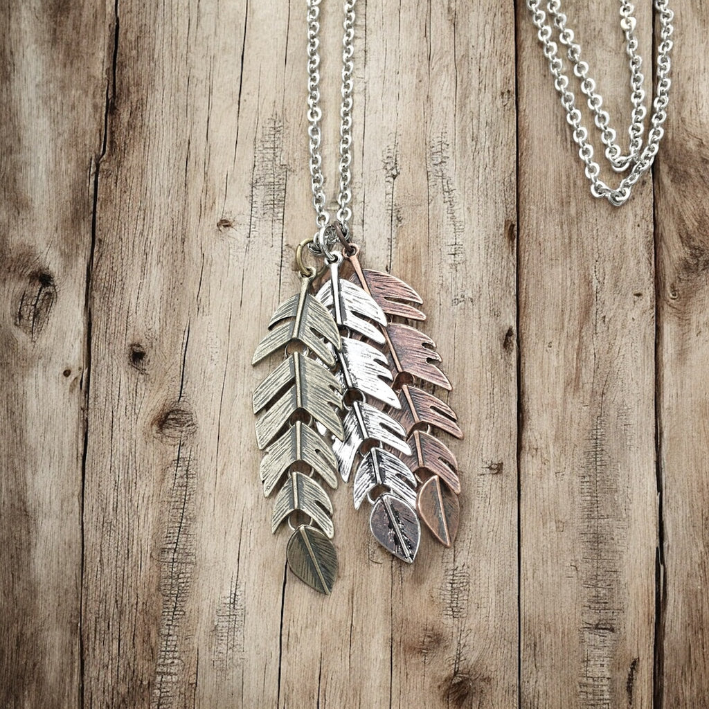Triple Feather Pendant Necklace - Modern Hustle Marketplace